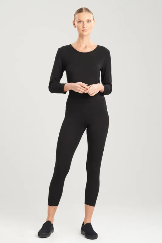 Feathers Element Leggings sold by Natori