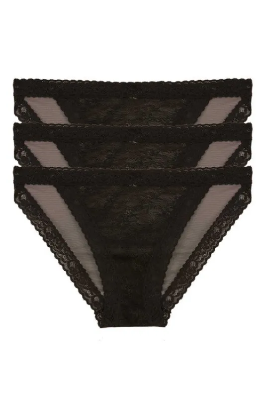 Escape String Bikini 3 Pack sold by Natori