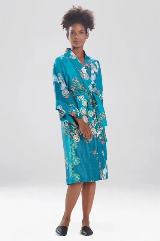 Medallion Long Robe sold by Natori