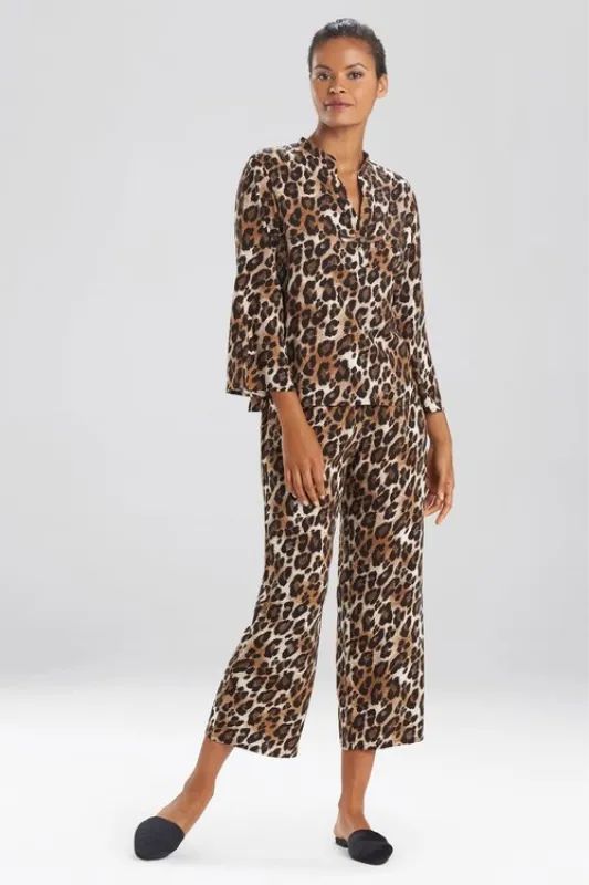 Leopard Challis PJ made by Natori