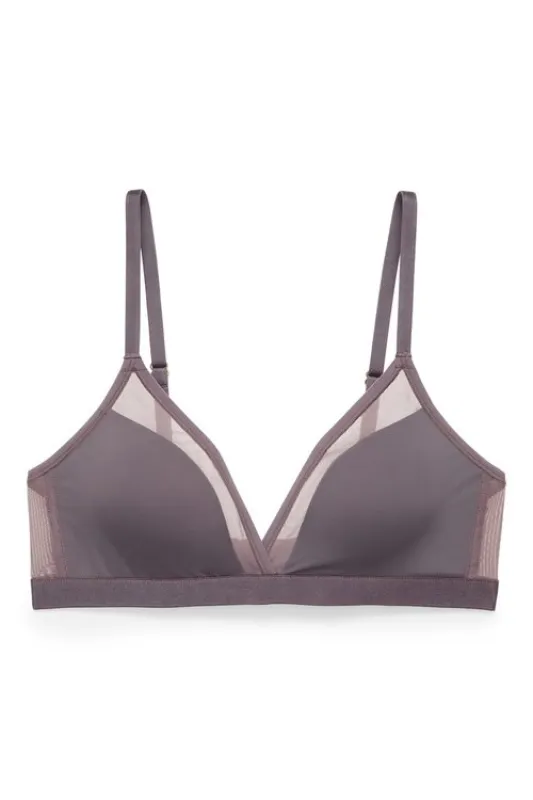 Highlight Wireless Bra made by Natori