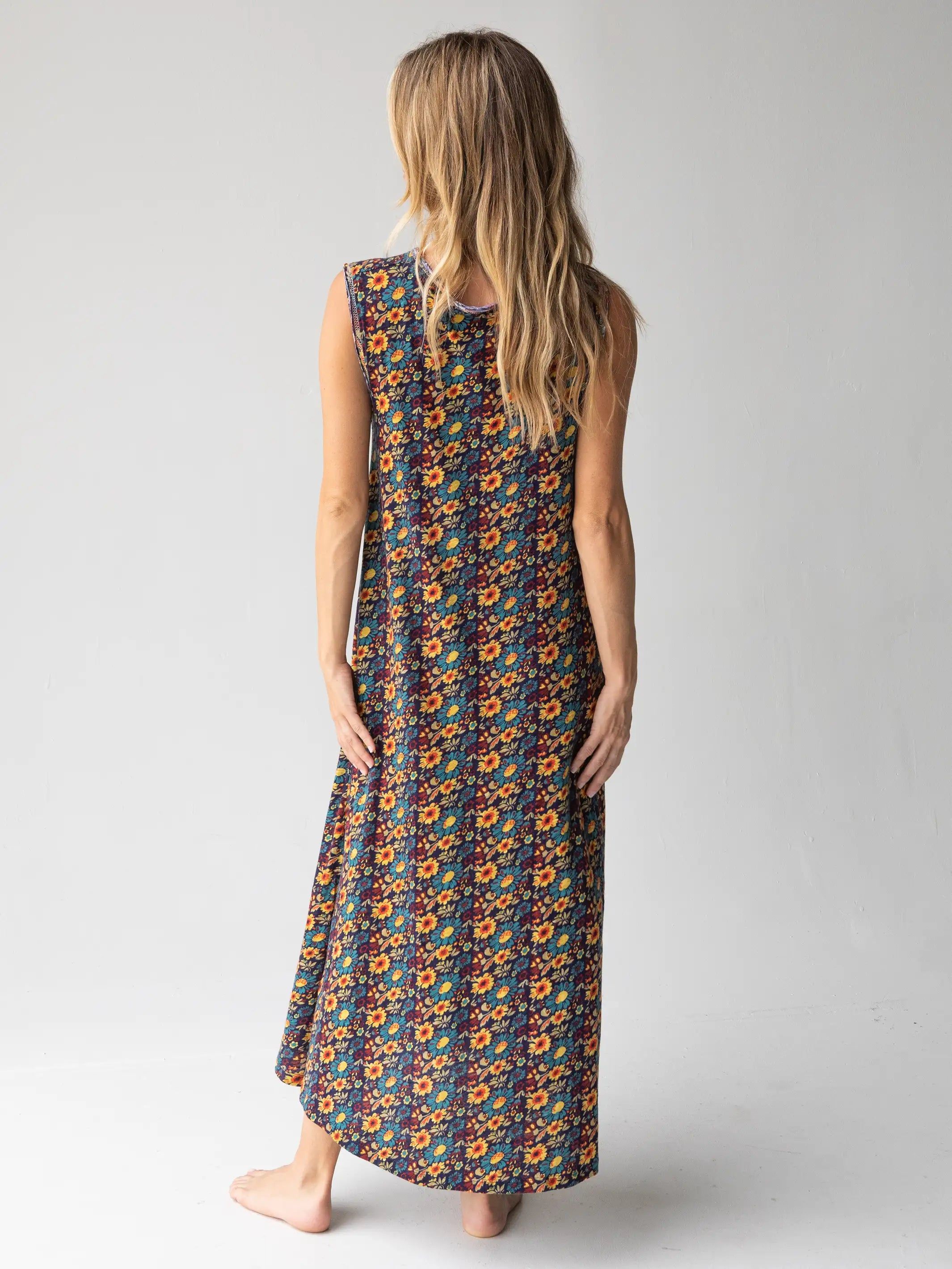Hangout Midi Dress - Navy Olive sold by NATURAL LIFE product image thumbnail 4