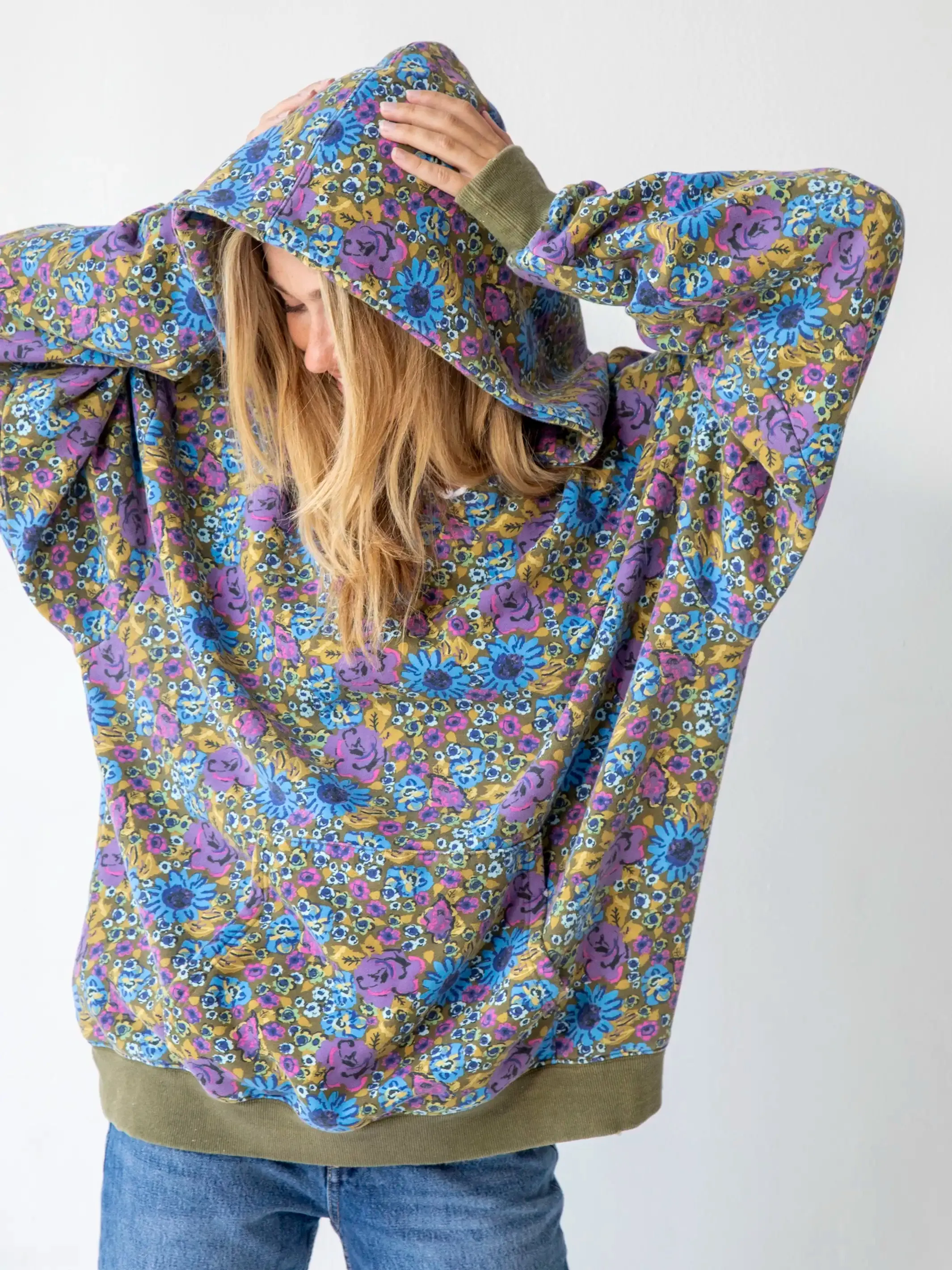 Oversized Printed Sweatshirt - Blue Rose Purple Daisy sold by NATURAL LIFE product image thumbnail 2