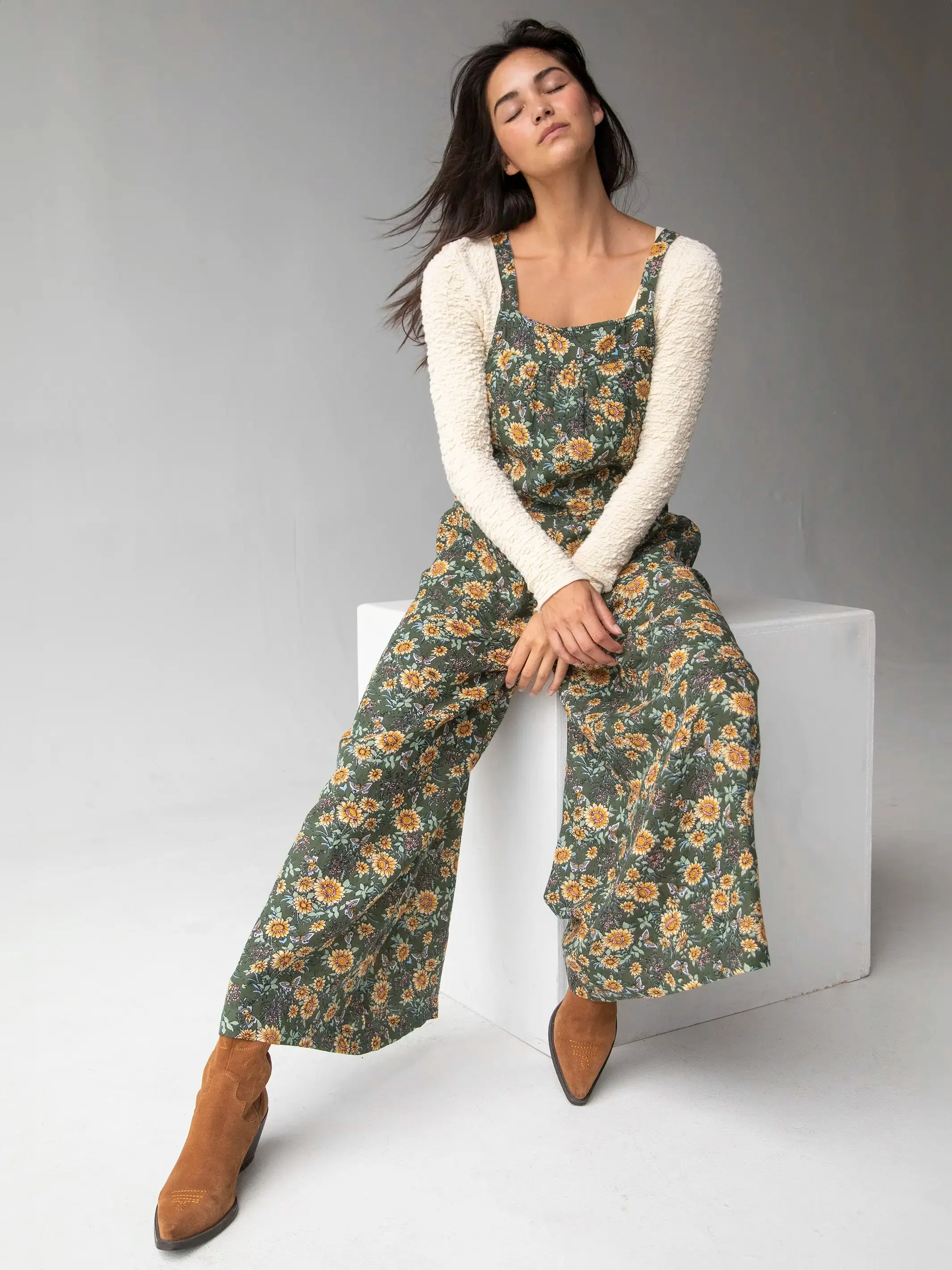 Dakota Tie Overall - Green Sunflower Butterflies sold by NATURAL LIFE product image thumbnail 4