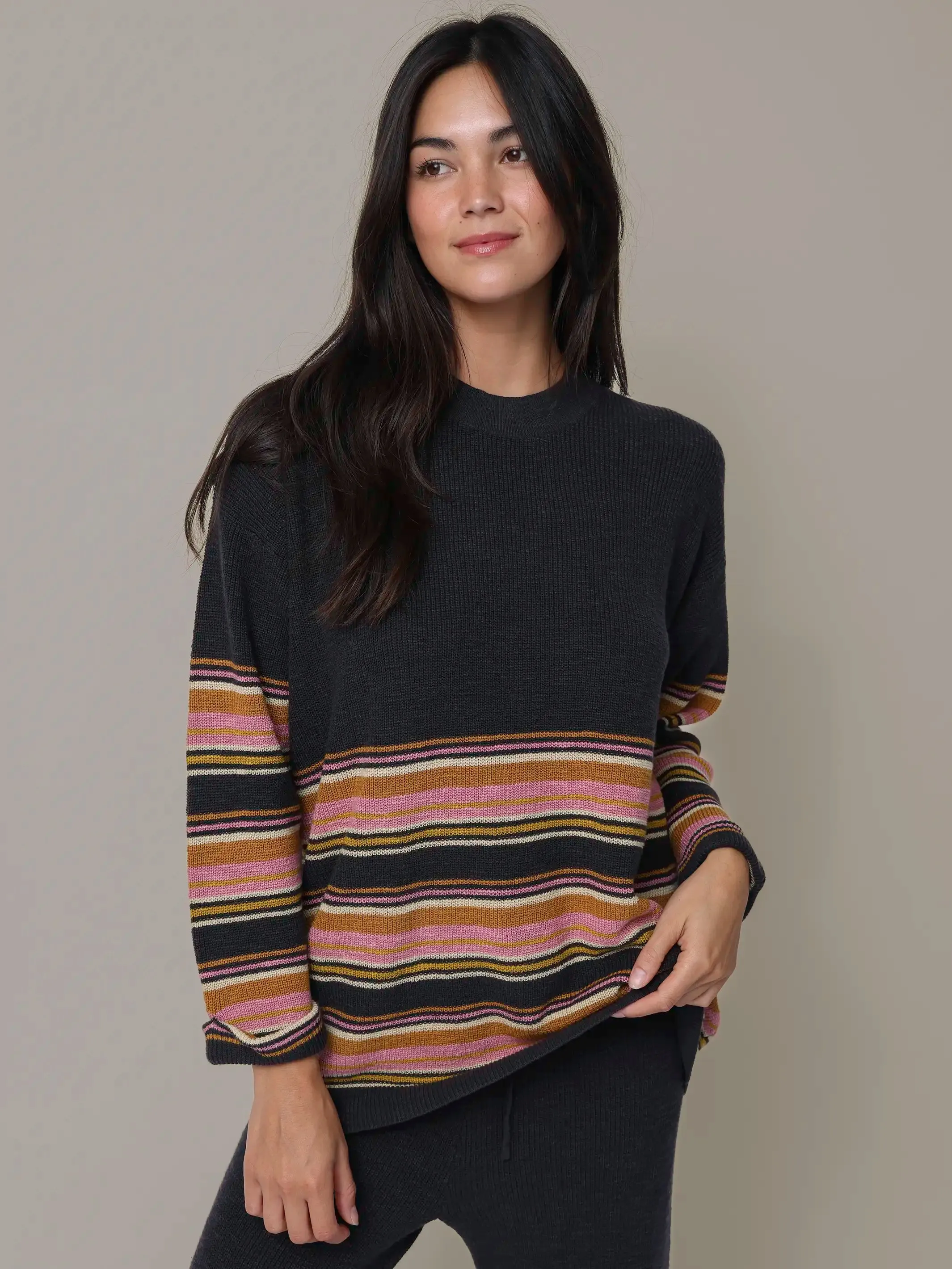 Cotton Lounge & Go Set - Black sold by NATURAL LIFE product image thumbnail 4