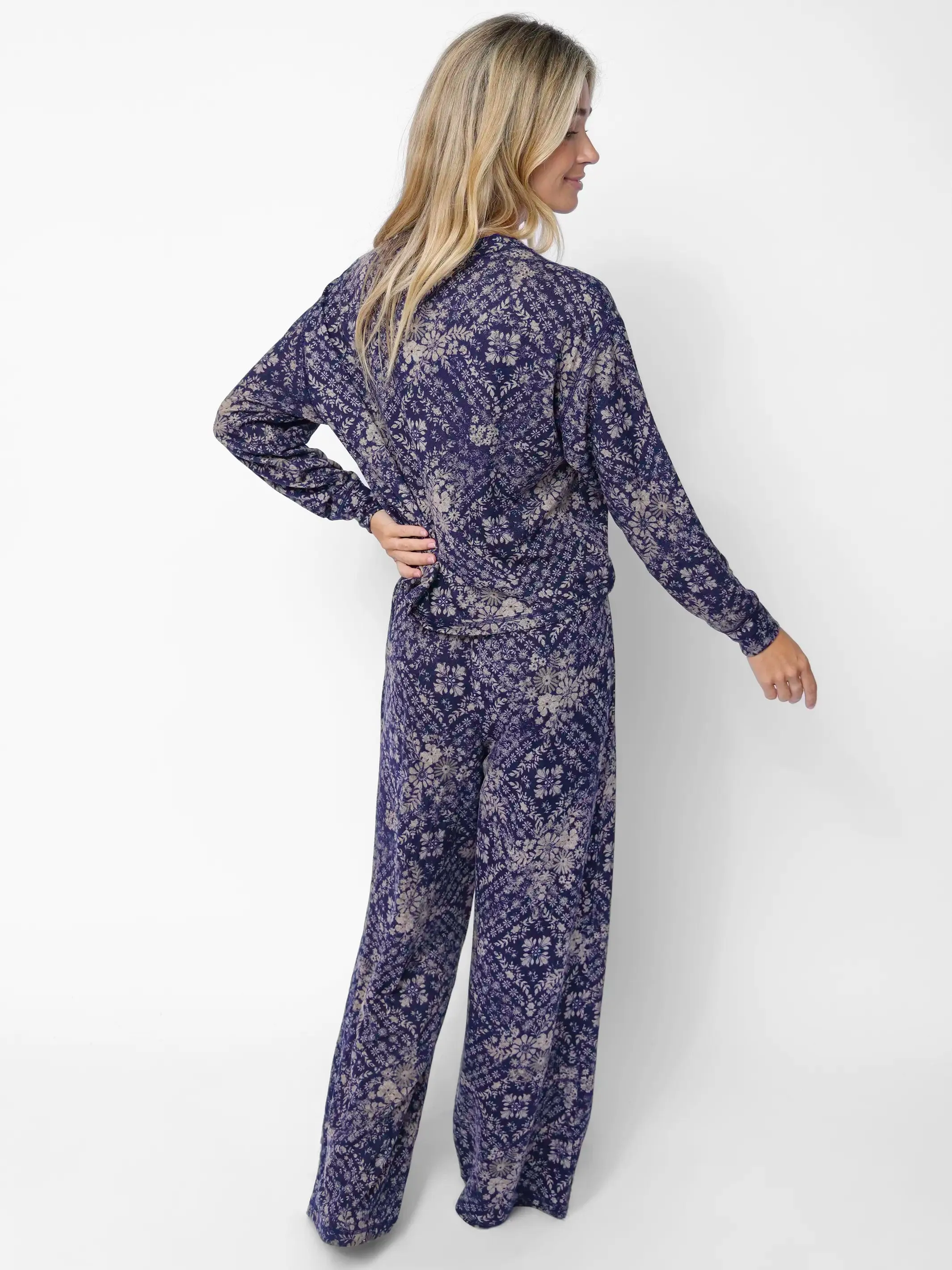 Peyton Lounge Set - Navy Diamond Bandana sold by NATURAL LIFE product image thumbnail 4