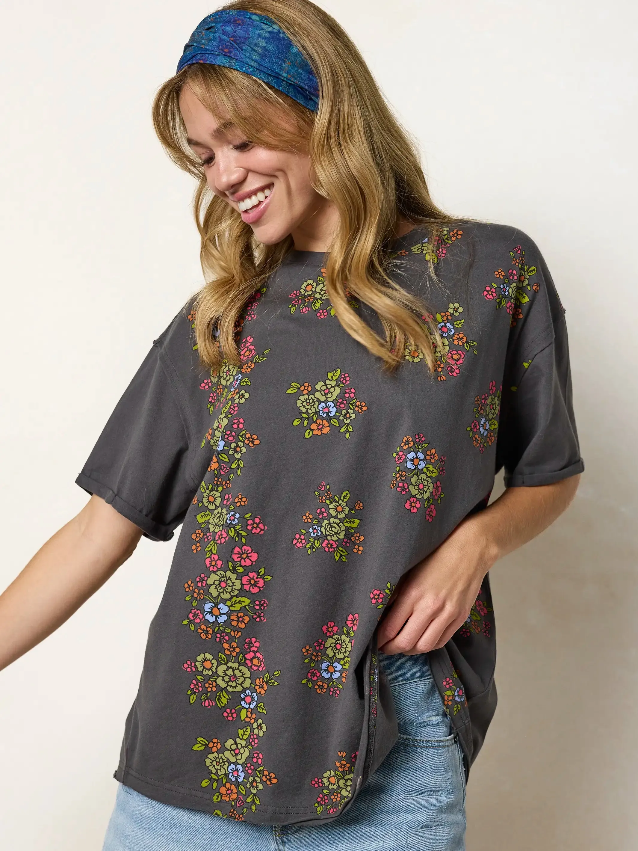 Take It In Cotton Tee - Charcoal Folk Flower sold by NATURAL LIFE product image thumbnail 3
