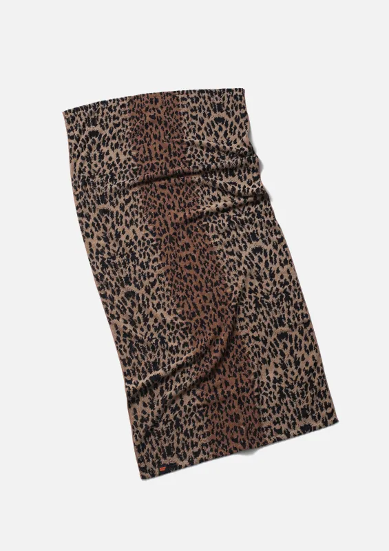 NH X HIPPOPOTAMUS . REGULAR BATH TOWEL made by Neighborhood