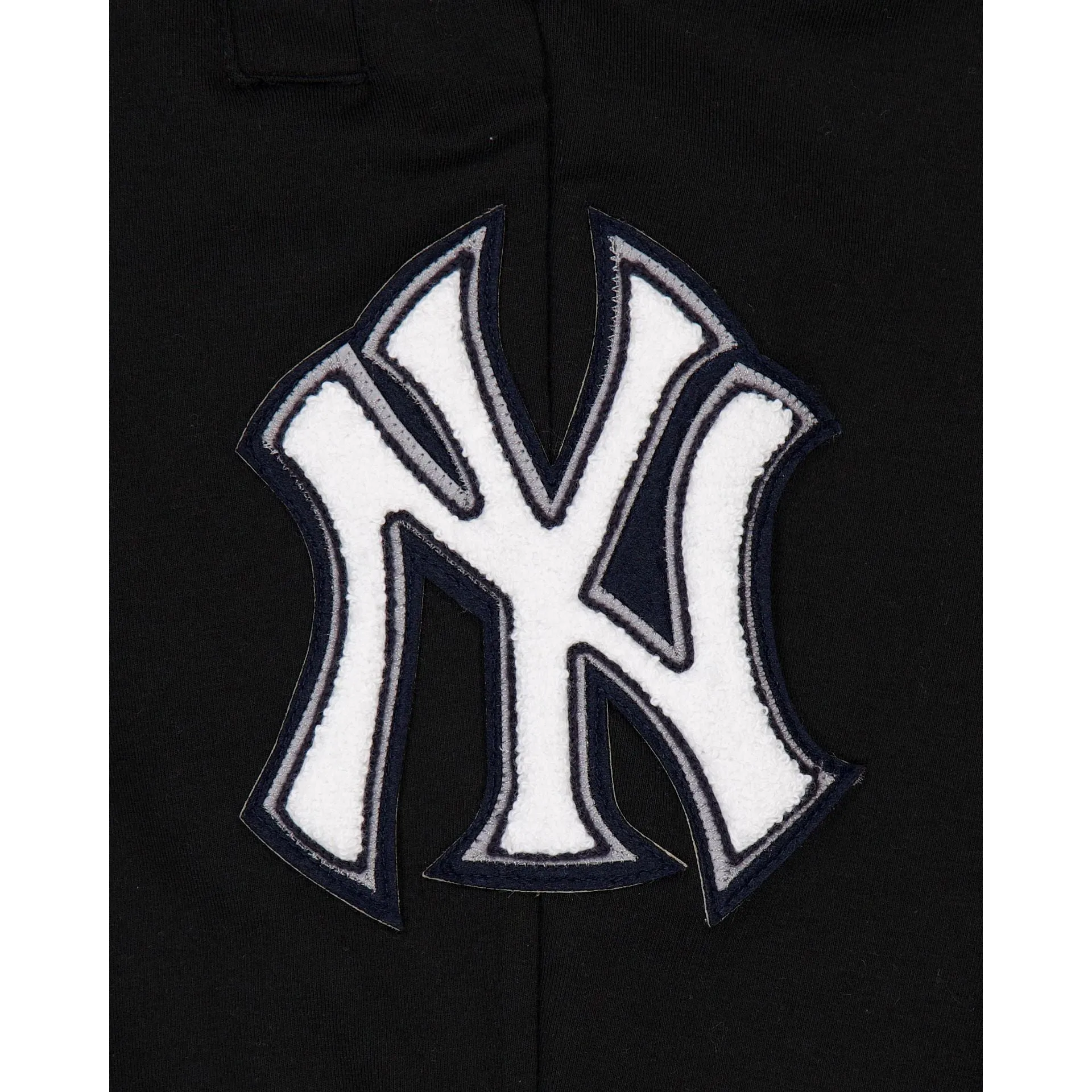 New York Yankees Logo Select Color Flip Black Jogger sold by New Era product image thumbnail 4