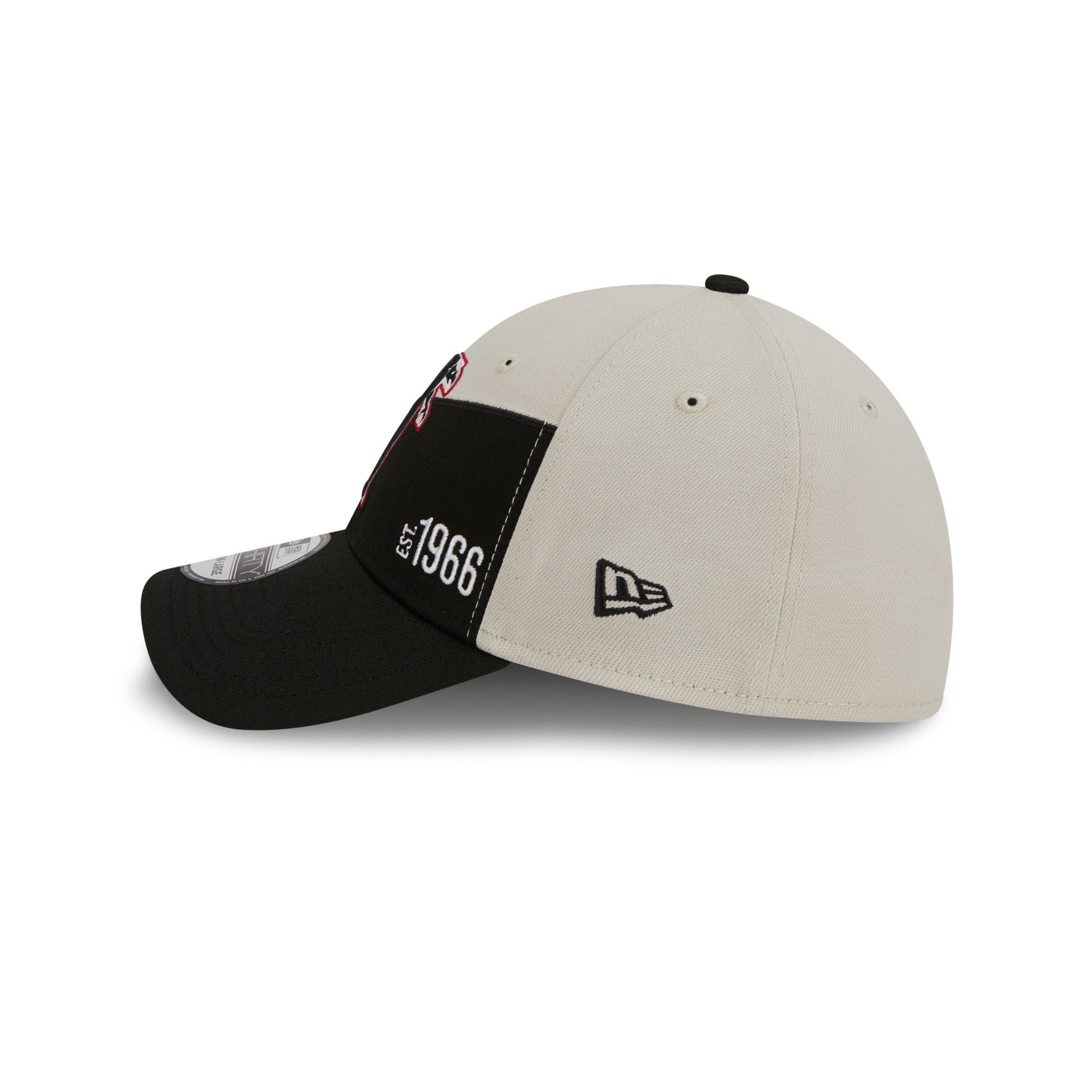 Atlanta Falcons 2023 Sideline Historic 39THIRTY Stretch Fit Hat sold by New Era product image thumbnail 4