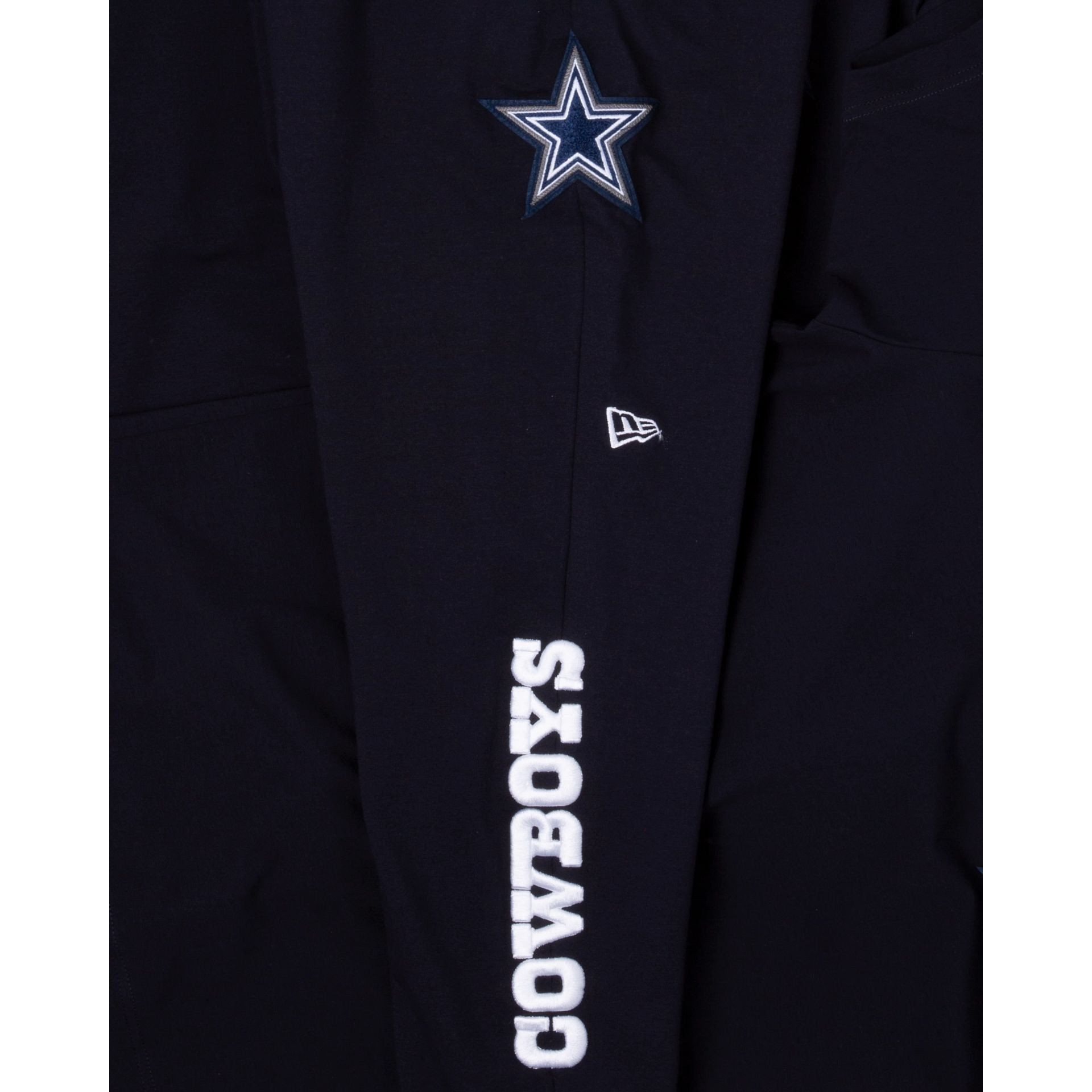 Dallas Cowboys Logo Select Jogger sold by New Era product image thumbnail 4