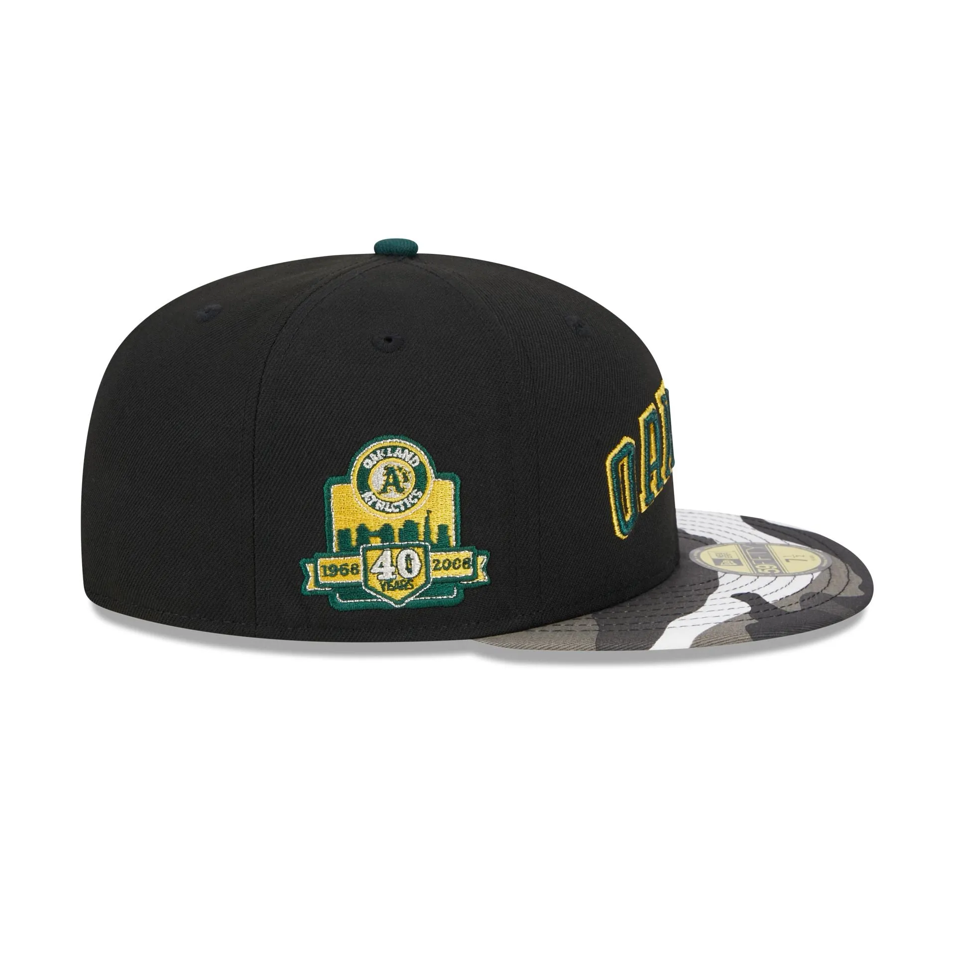Oakland Athletics Metallic Camo 59FIFTY Fitted Hat sold by New Era product image thumbnail 4
