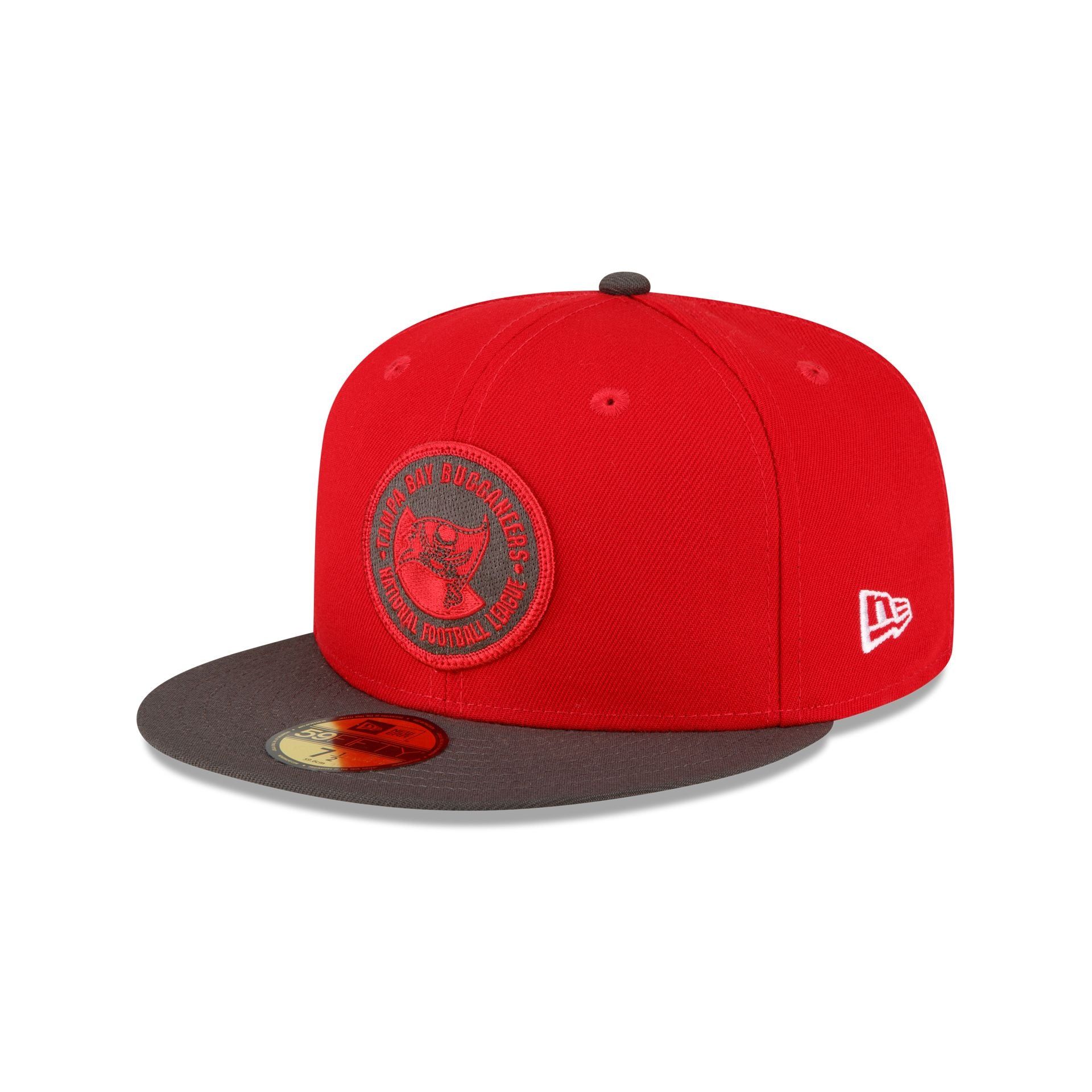 Tampa Bay Buccaneers 2023 Sideline Team Patch 59FIFTY Fitted Hat sold by New Era product image thumbnail 3