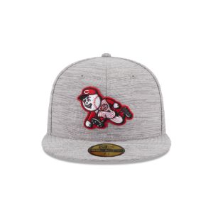 Cincinnati Reds 2023 Clubhouse Gray 59FIFTY Fitted Hat sold by New Era