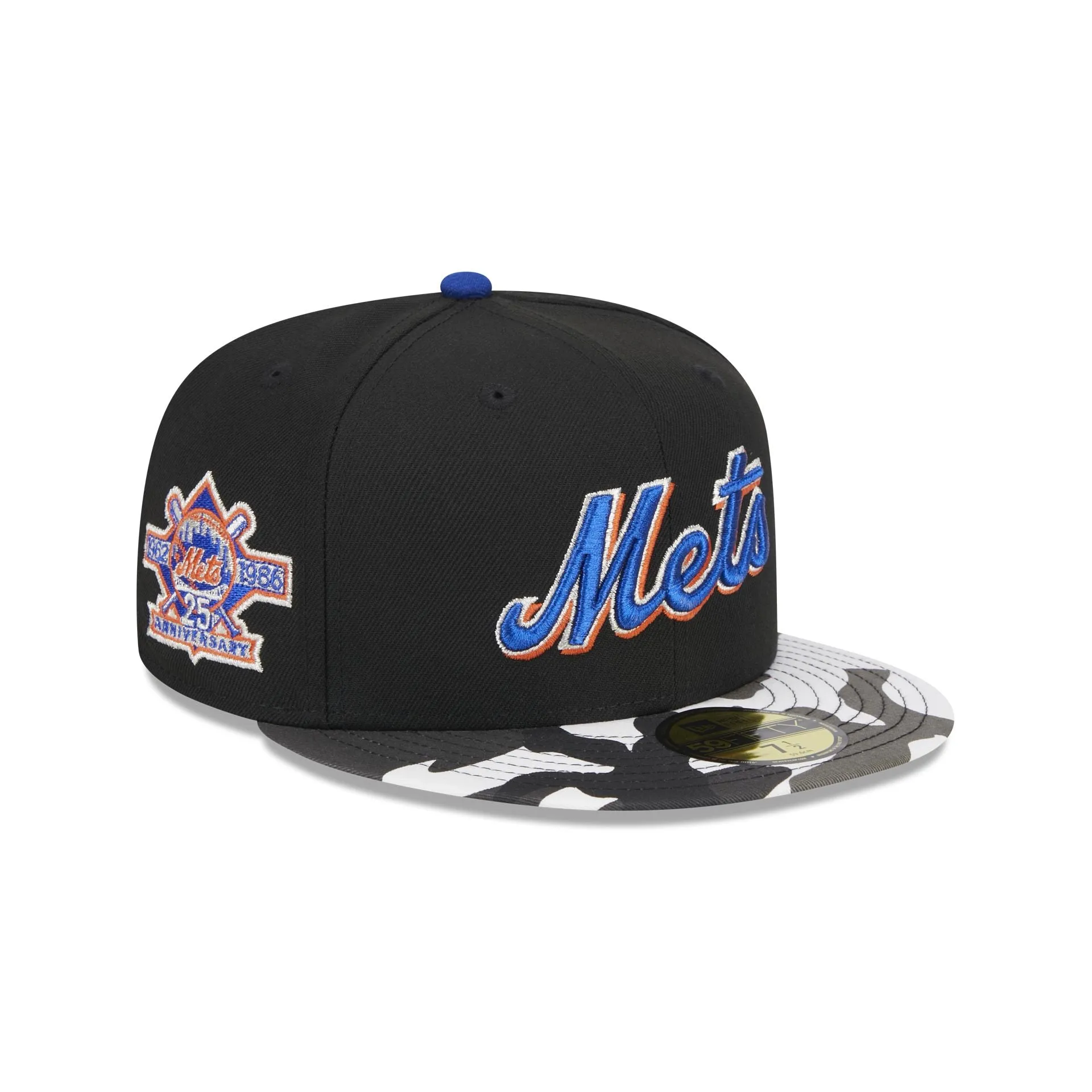New York Mets Metallic Camo 59FIFTY Fitted Hat sold by New Era