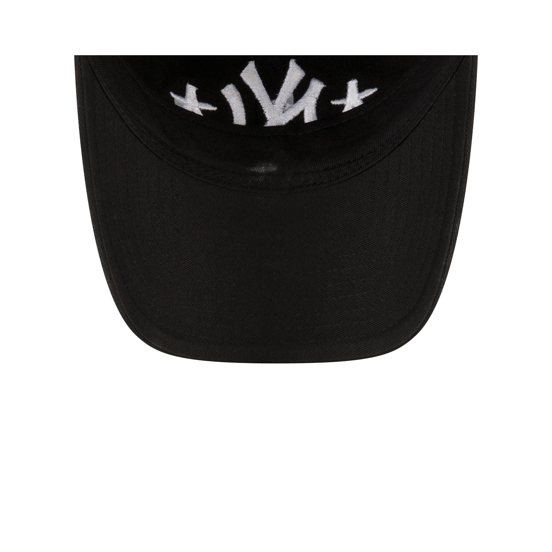 New York Yankees CFDA 9TWENTY Adjustable sold by New Era product image thumbnail 7