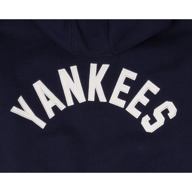 Alpha Industries X New York Yankees Zipper Hoodie sold by New Era product image thumbnail 4