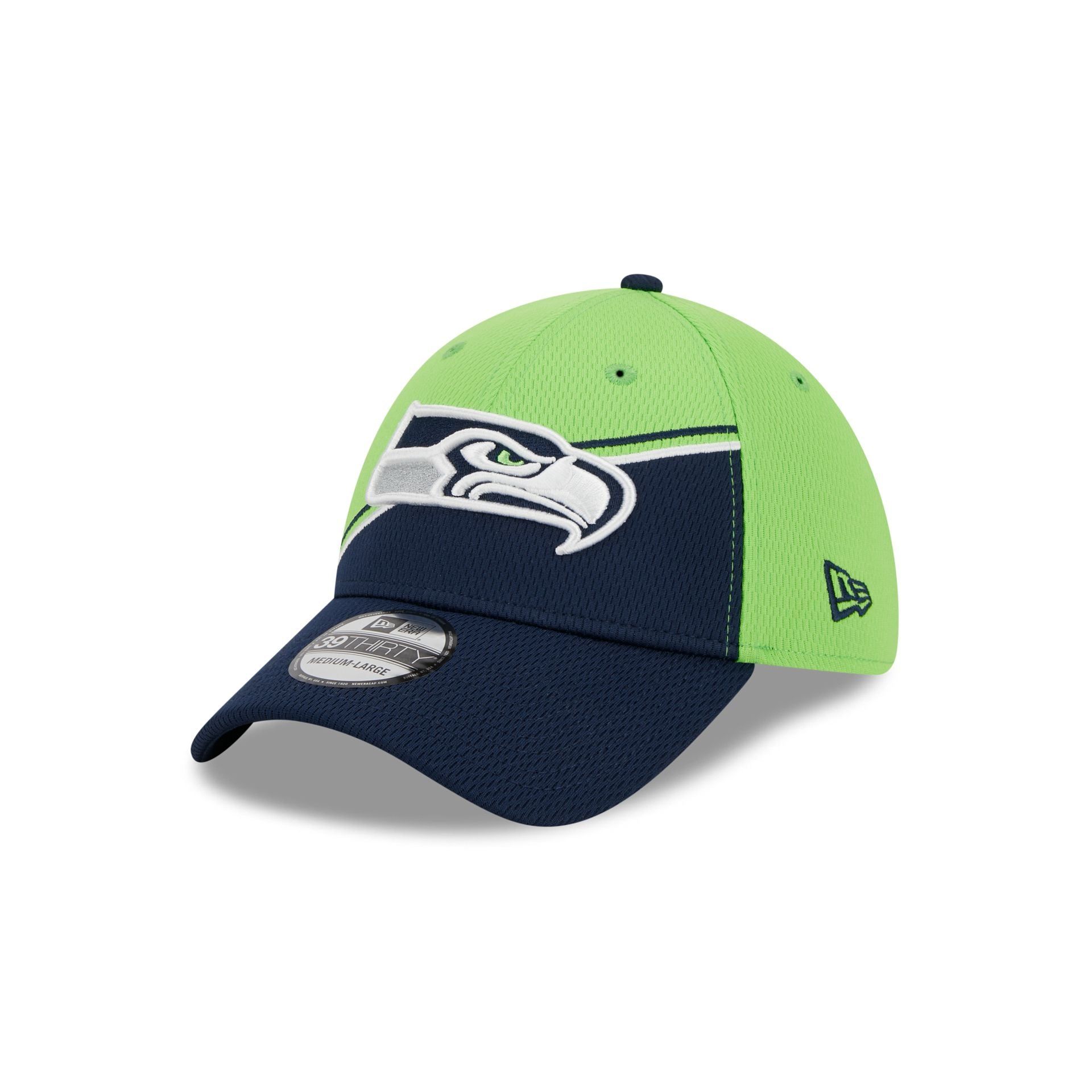 New York Yankees Logo Select Chrome T-Shirt sold by New Era product image thumbnail 2