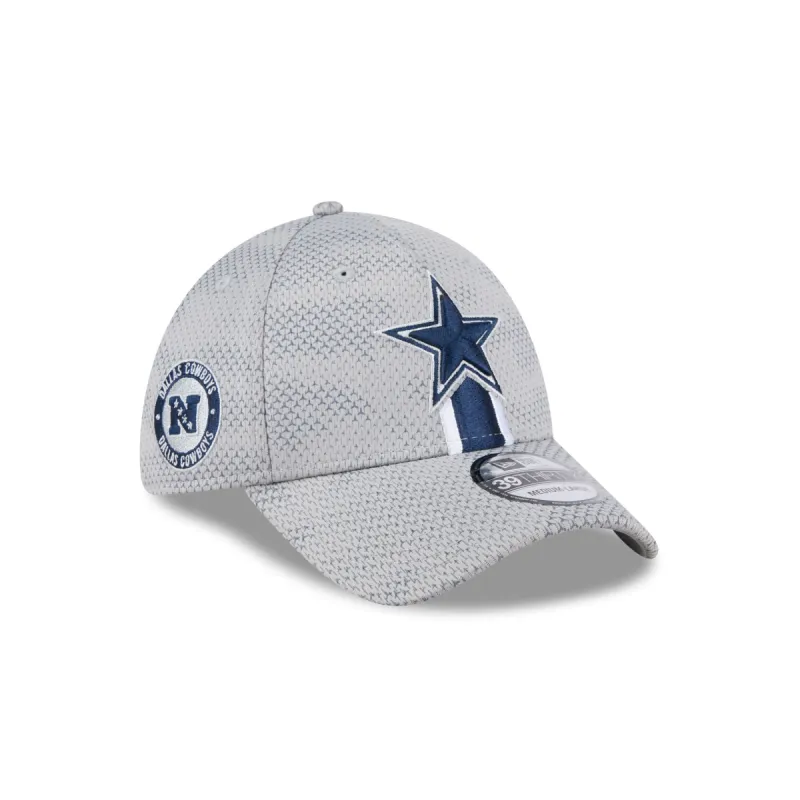 Dallas Cowboys 2024 Sideline Gray 39THIRTY Stretch Fit Hat sold by New Era