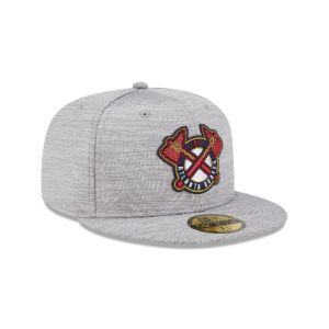 Atlanta Braves 2023 Clubhouse Gray 59FIFTY Fitted Hat sold by New Era