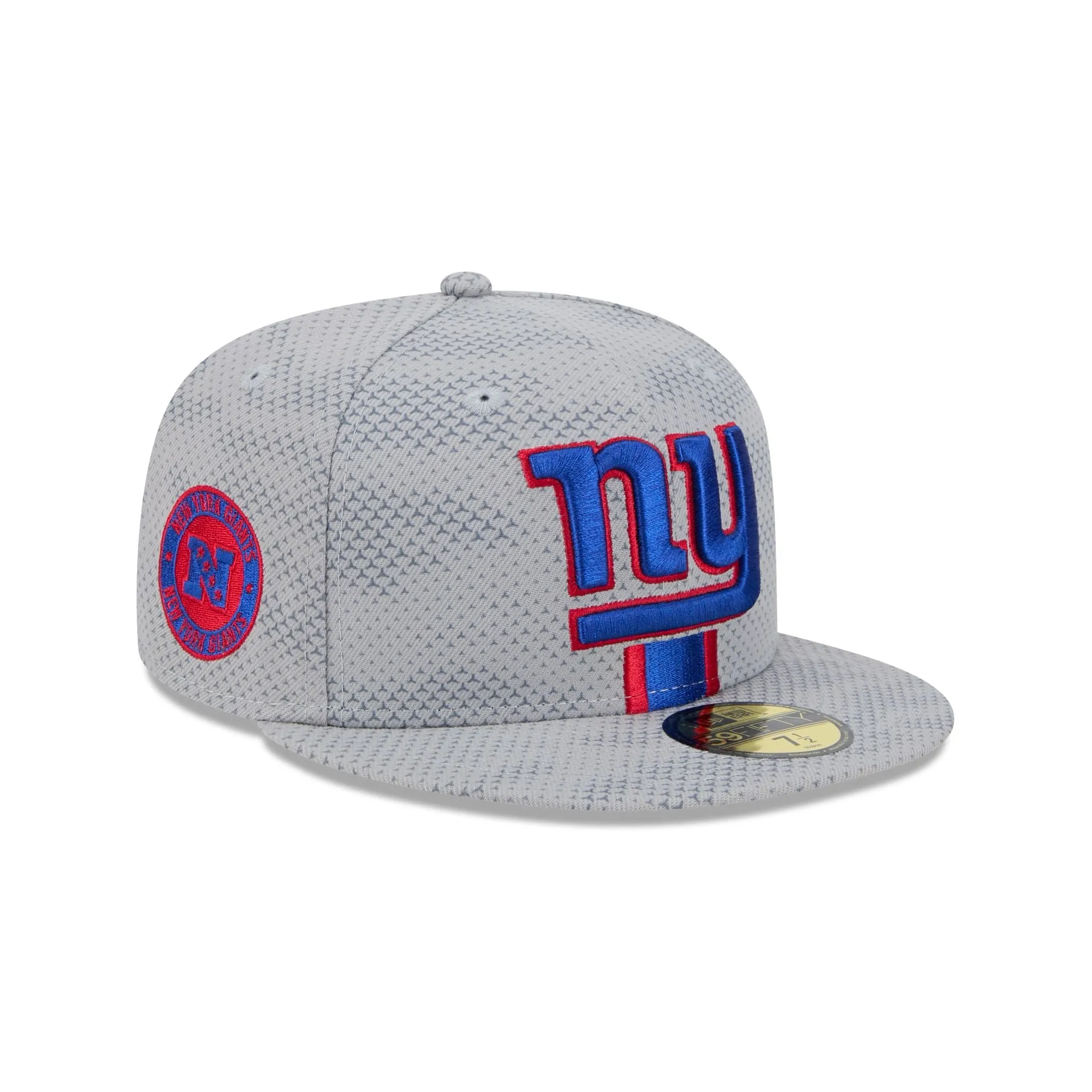 New York Giants 2024 Sideline Gray 59FIFTY Fitted Hat sold by New Era