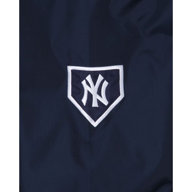 New York Yankees Track Jacket sold by New Era product image thumbnail 4