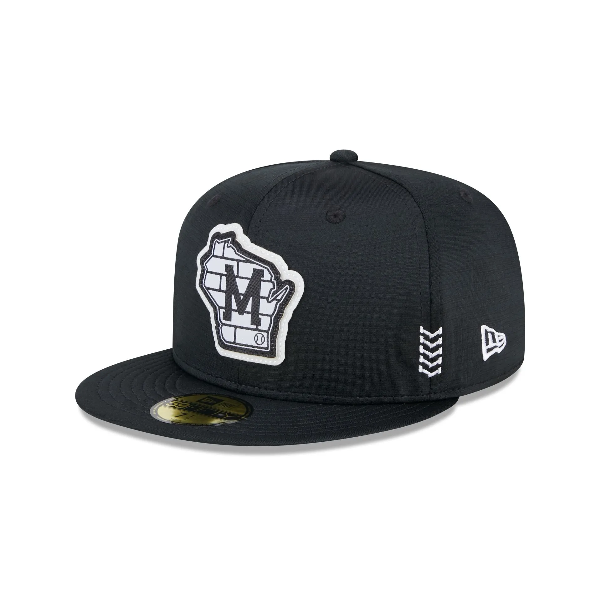 Milwaukee Brewers 2024 Clubhouse Black 59FIFTY Fitted Hat sold by New Era