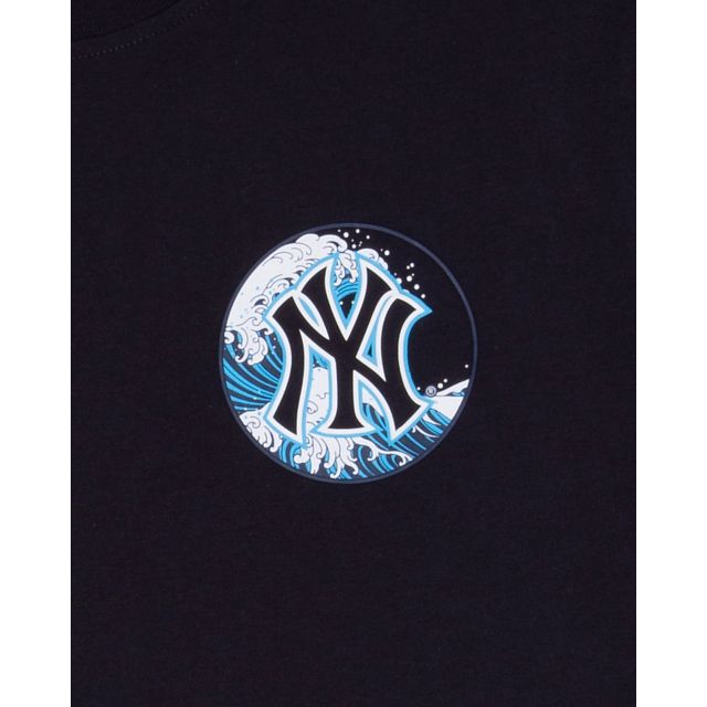 New York Yankees Tonal Wave T-Shirt sold by New Era product image thumbnail 3
