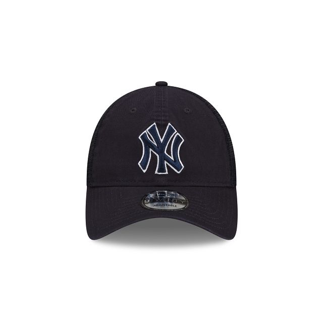 New York Yankees 2023 Spring Training 9TWENTY Adjustable Hat sold by New Era product image thumbnail 3