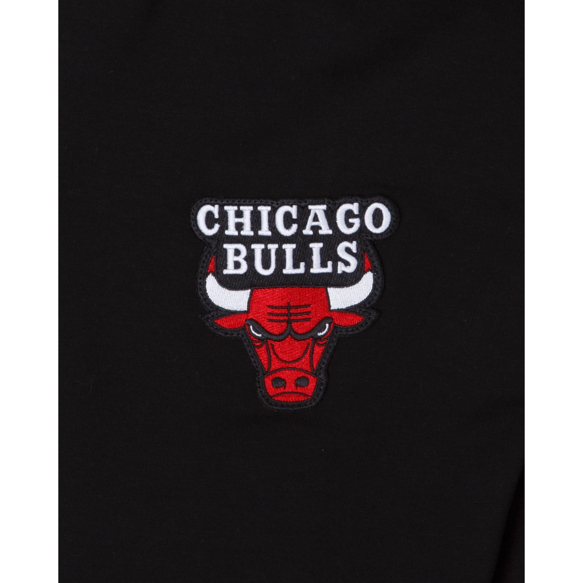 Chicago Bulls Logo Select Hoodie sold by New Era product image thumbnail 4
