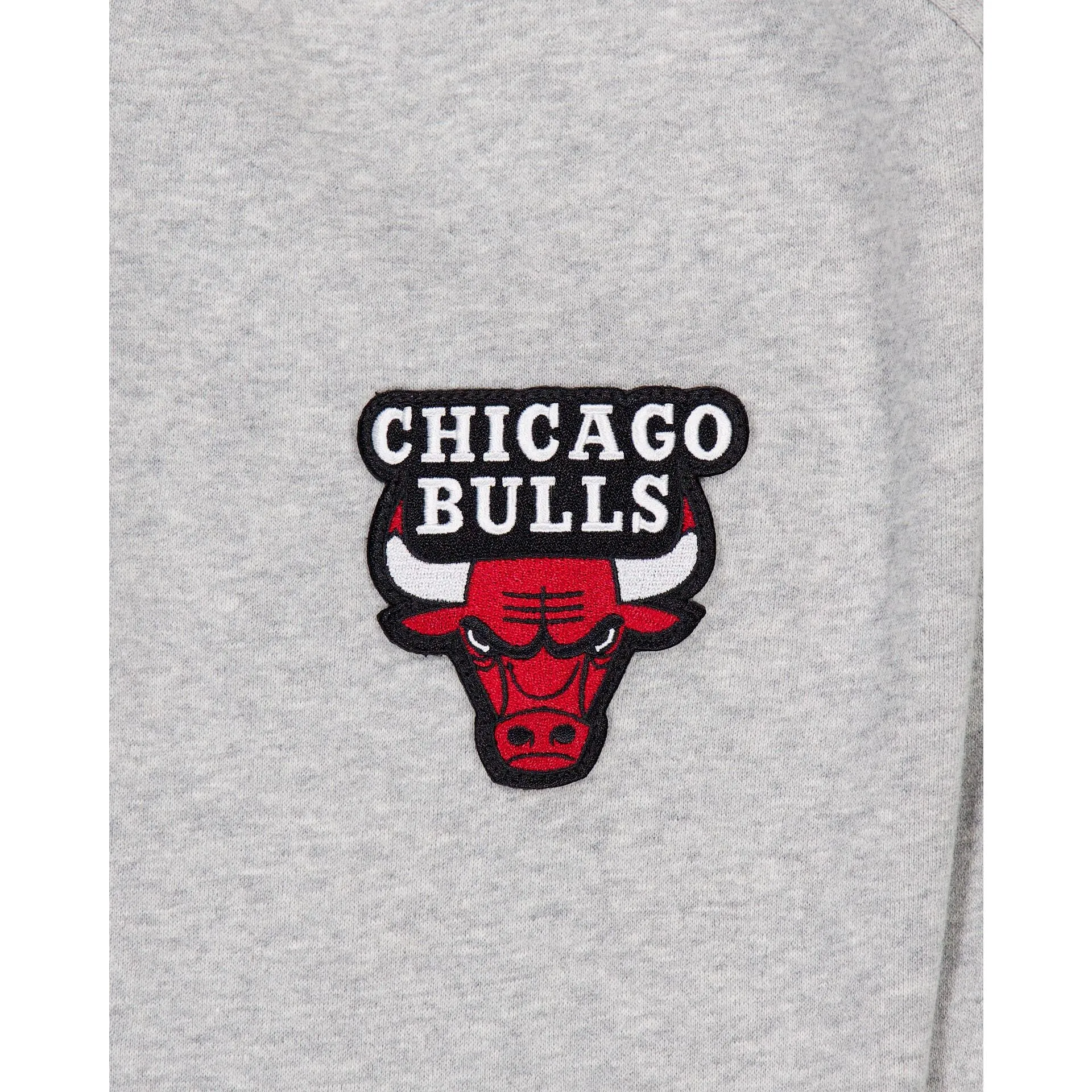 Chicago Bulls Gray Logo Select Full-Zip Hoodie sold by New Era product image thumbnail 5