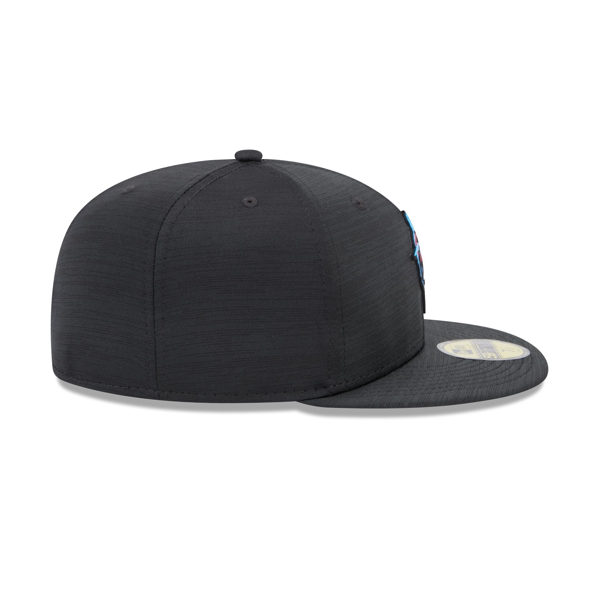 Miami Marlins 2023 Clubhouse 59FIFTY Fitted Hat sold by New Era product image thumbnail 5