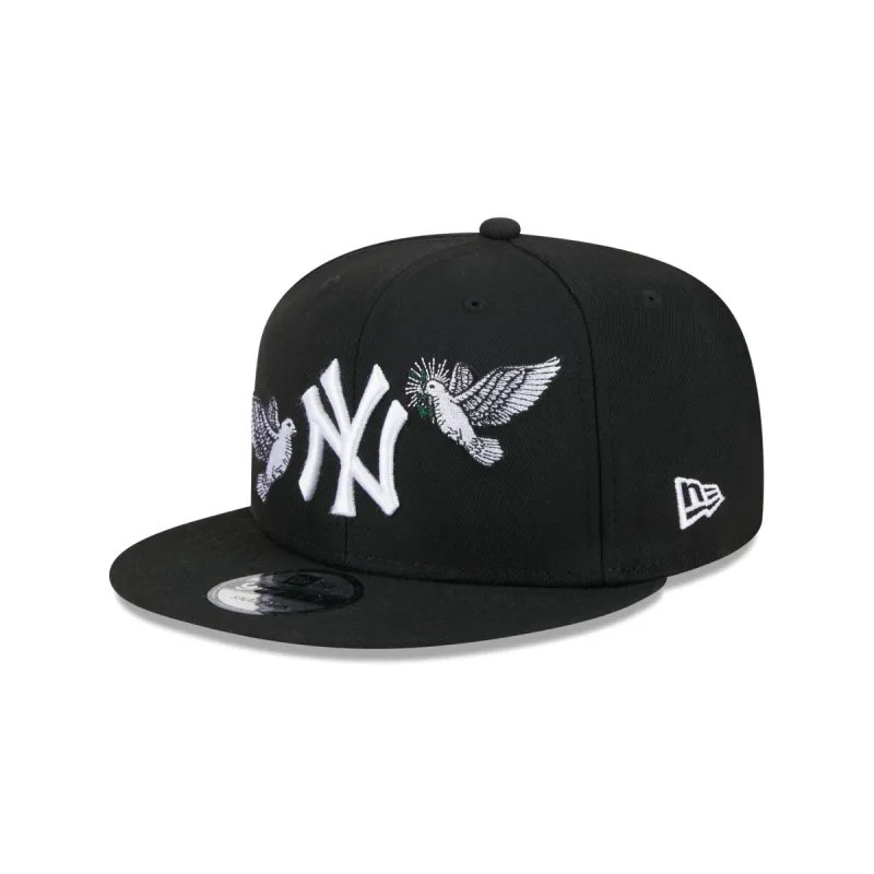 New York Yankees Peace 9FIFTY Snapback Hat sold by New Era