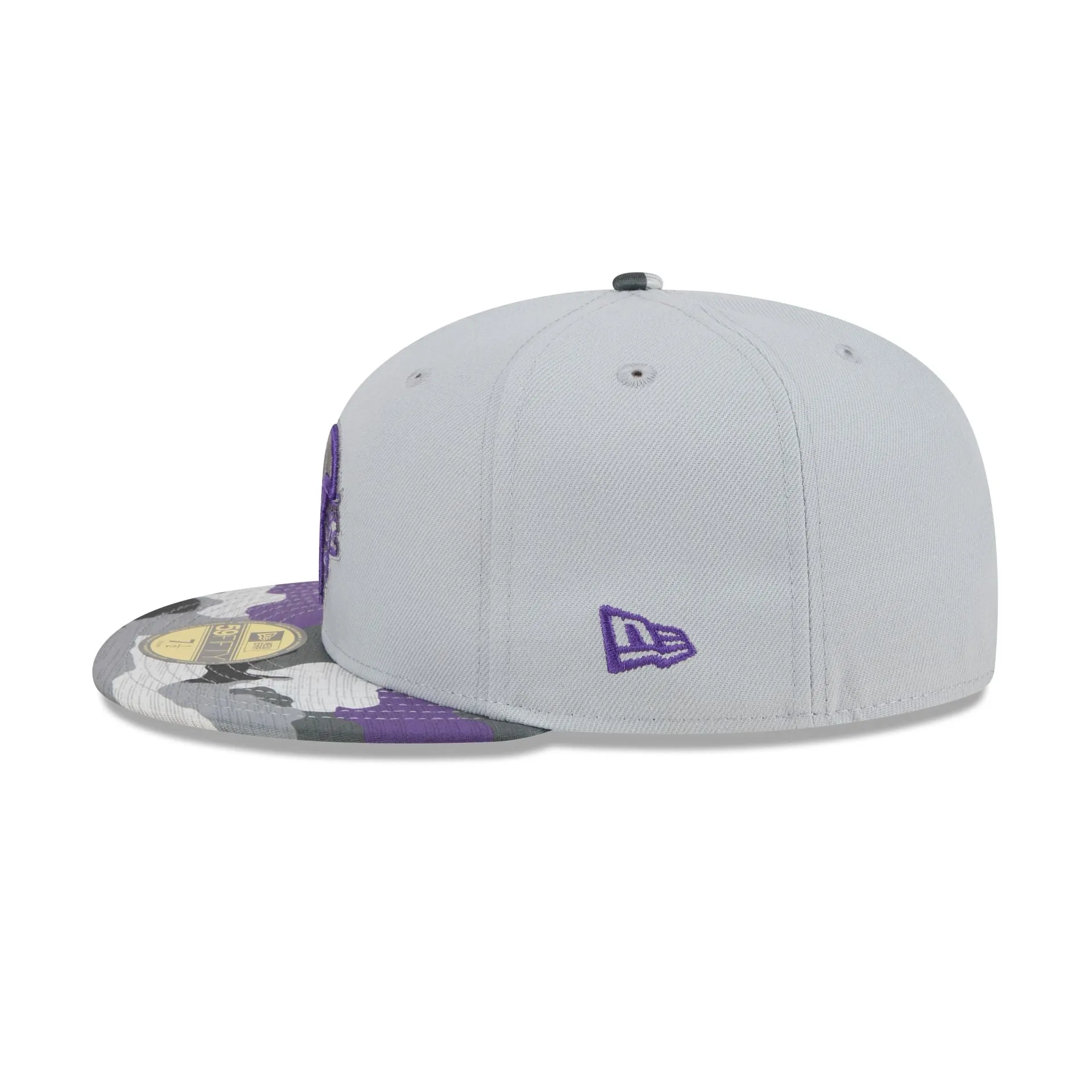 Minnesota Vikings Active 59FIFTY Fitted Hat sold by New Era product image thumbnail 4