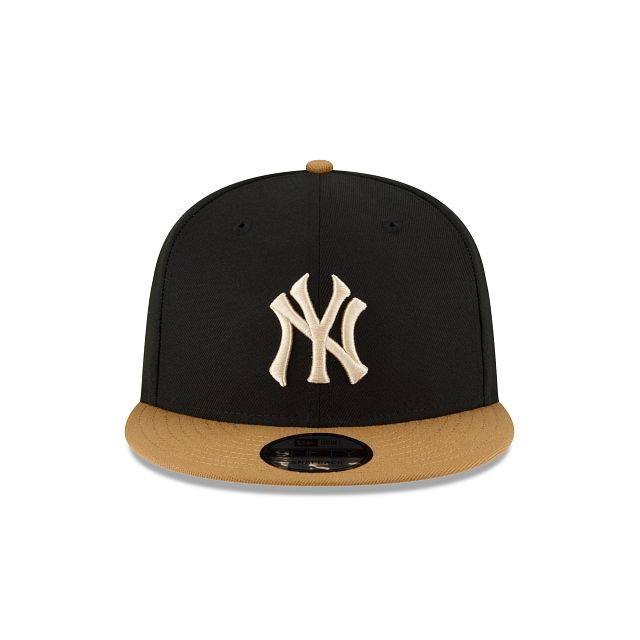 New York Yankees Jet Black 9FIFTY Snapback Hat sold by New Era product image thumbnail 2