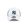 New York Yankees Court Sport 9FORTY A-Frame Trucker Hat sold by New Era