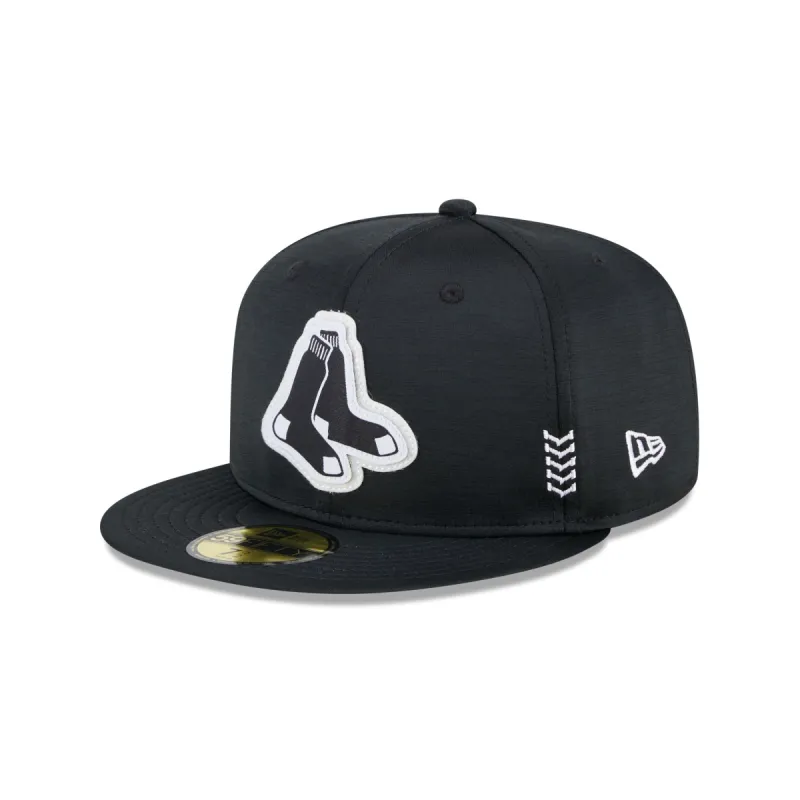 Boston Red Sox 2024 Clubhouse Black 59FIFTY Fitted Hat sold by New Era