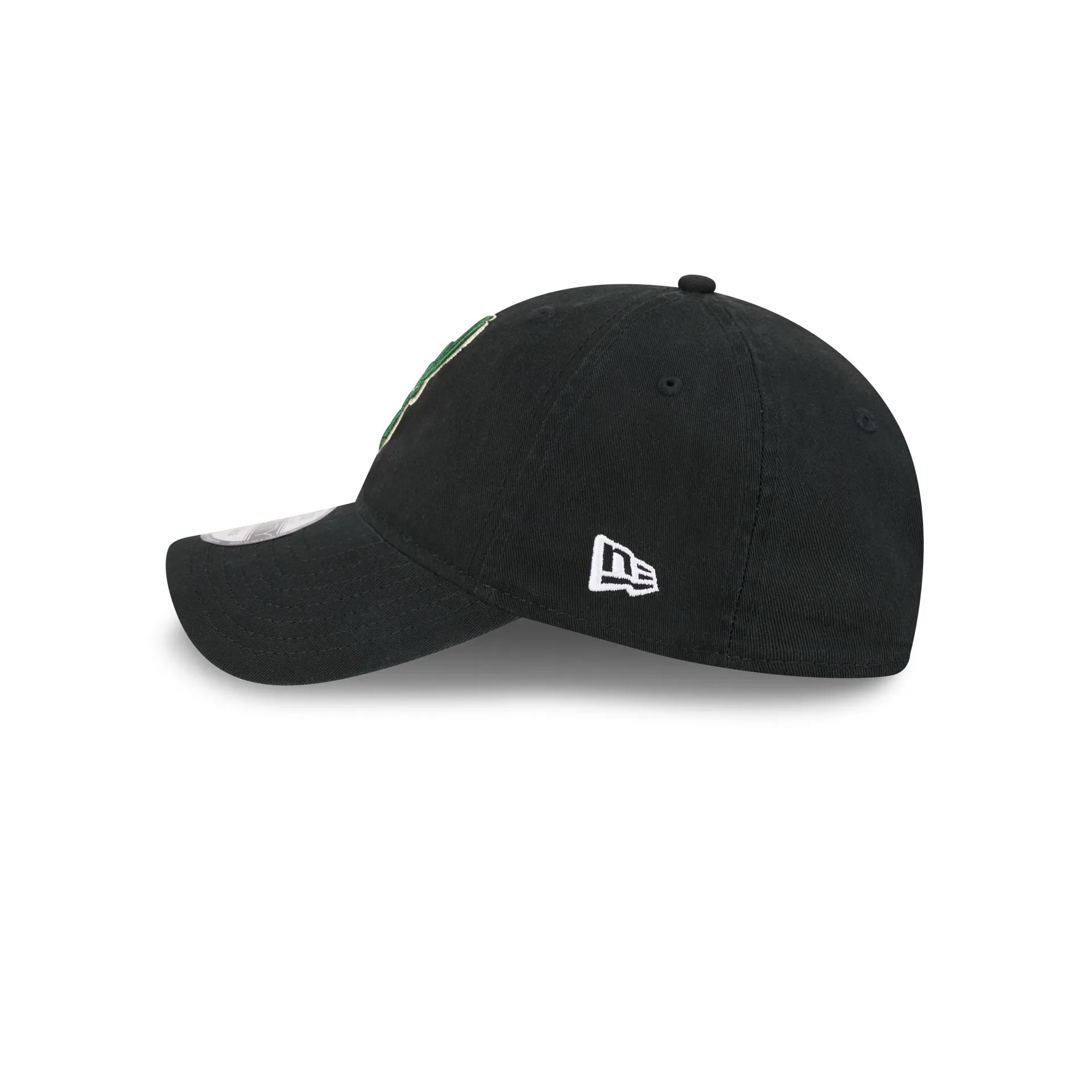 Milwaukee Bucks Black 9TWENTY Adjustable Hat sold by New Era product image thumbnail 4