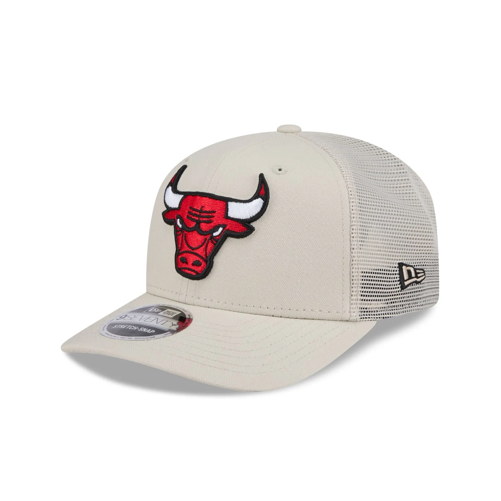 Chicago Bulls Canvas 9SEVENTY Trucker Hat sold by New Era