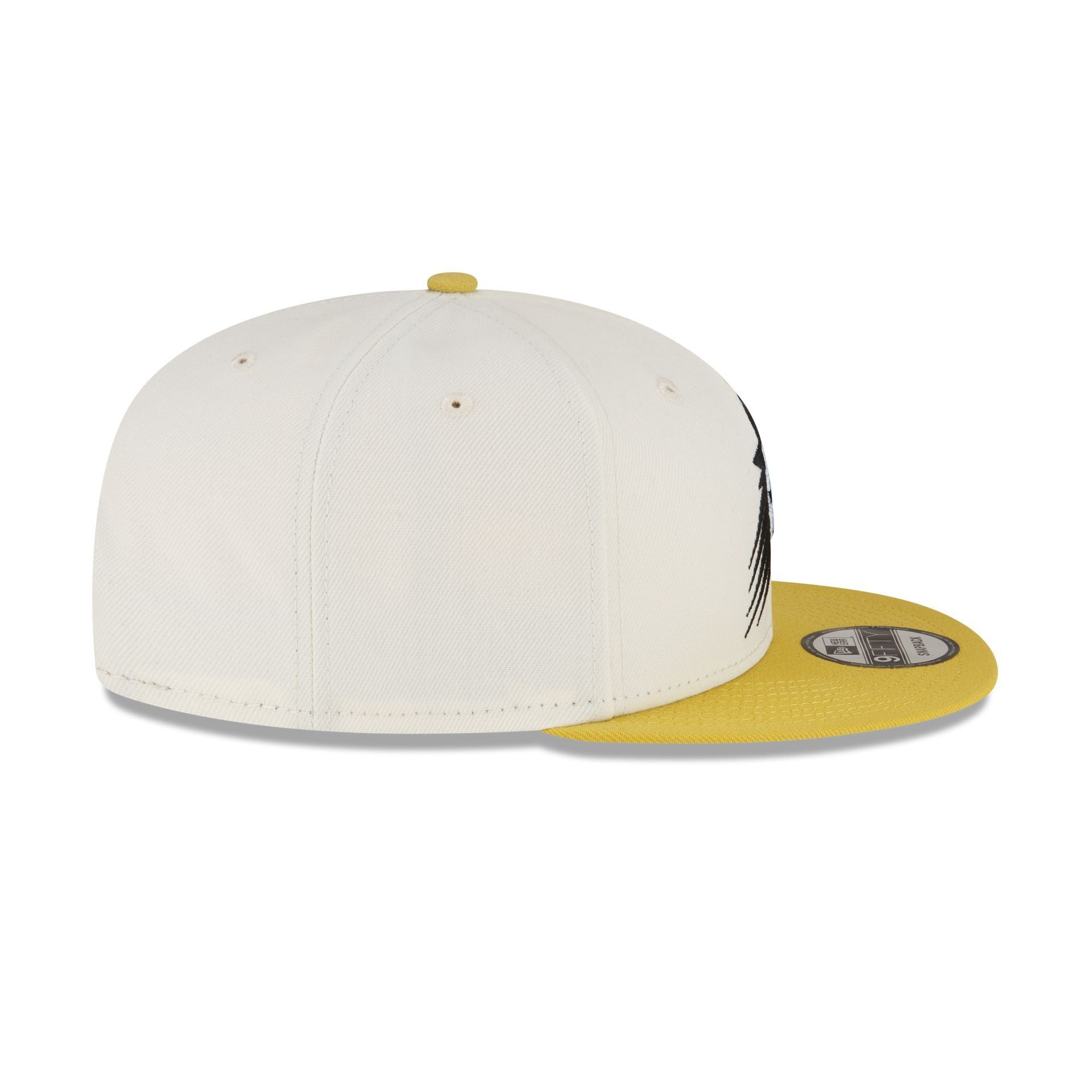 Phoenix Suns Chartreuse Chrome 9FIFTY Snapback Hat sold by New Era product image thumbnail 5