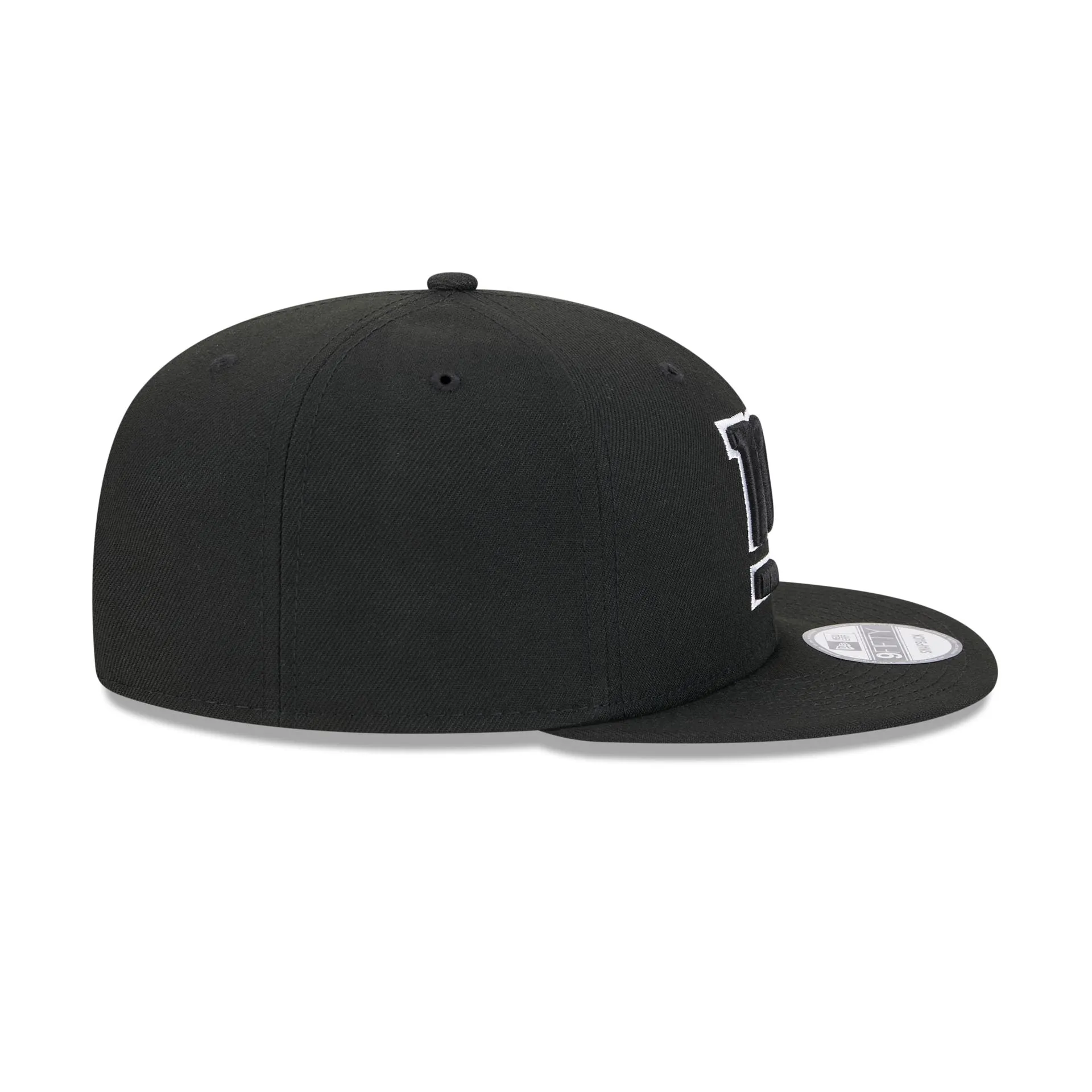 New York Giants City Art 9FIFTY Snapback Hat sold by New Era product image thumbnail 5