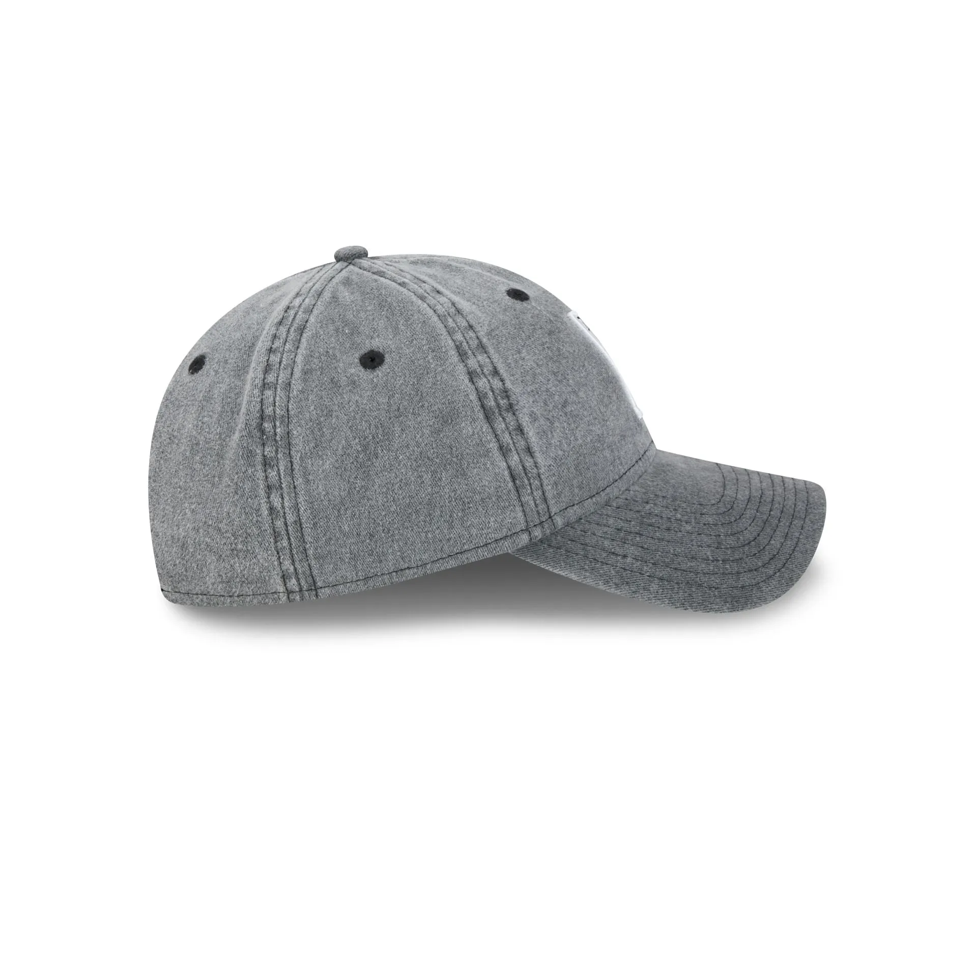 Las Vegas Raiders Rugged 9TWENTY Adjustable Hat sold by New Era product image thumbnail 5
