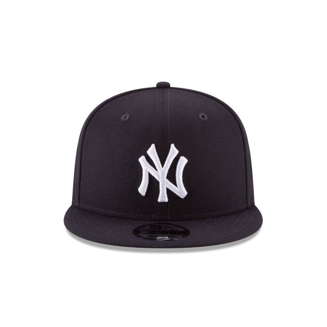 New York Yankees Team Color Basic 9FIFTY Snapback Hat sold by New Era product image thumbnail 2