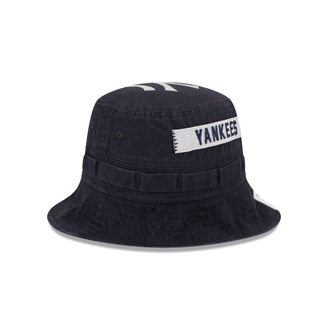 Alpha Industries X New York Yankees Adventure Bucket Hat sold by New Era product image thumbnail 3