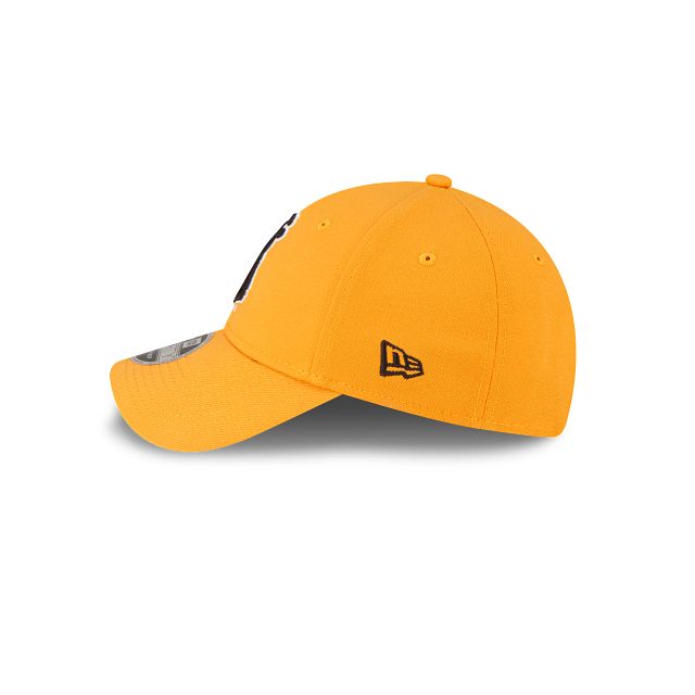 JA17 Wyoming Cowboys Gold 9FORTY Snapback Hat sold by New Era product image thumbnail 5