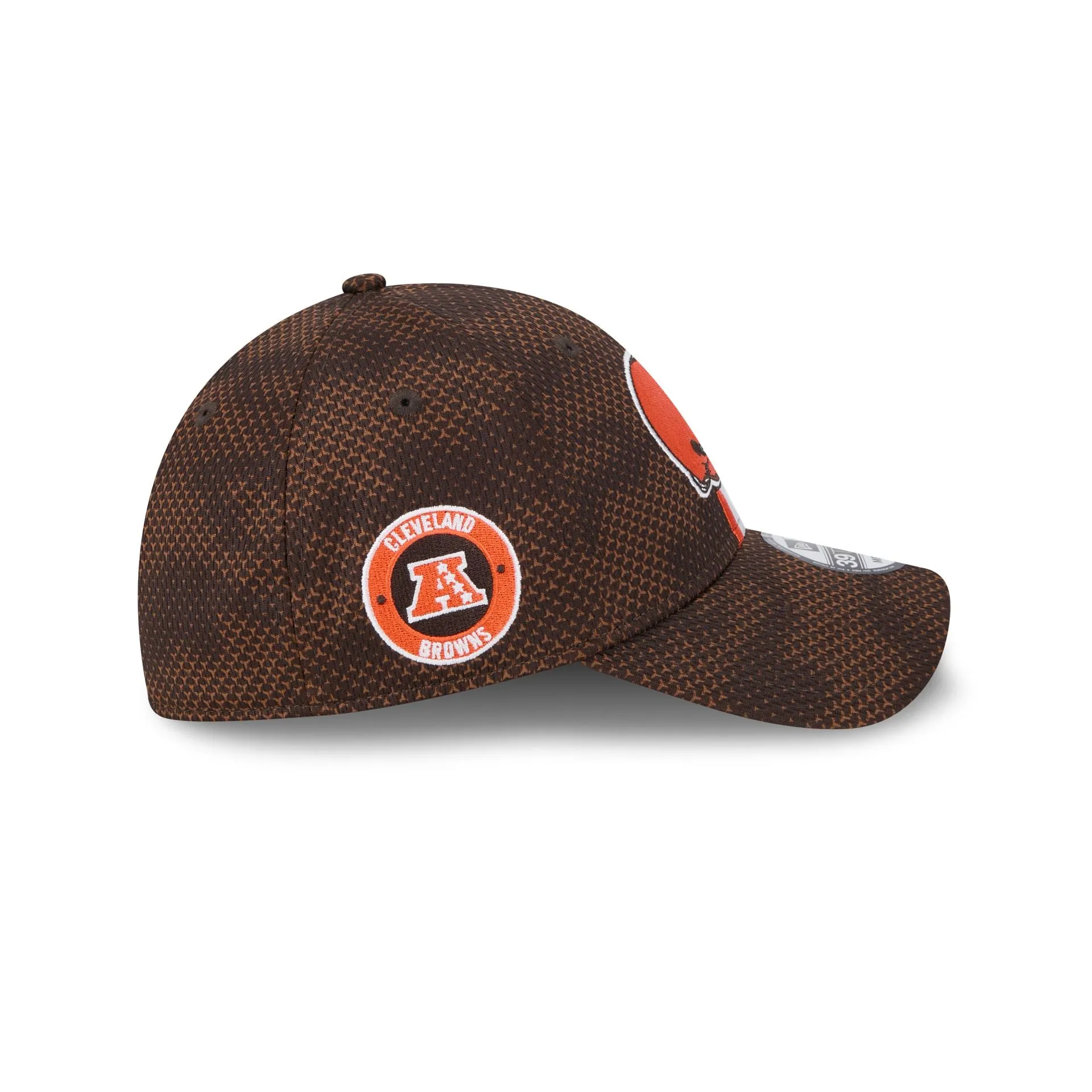 Cleveland Browns 2024 Sideline 39THIRTY Stretch Fit Hat sold by New Era product image thumbnail 4
