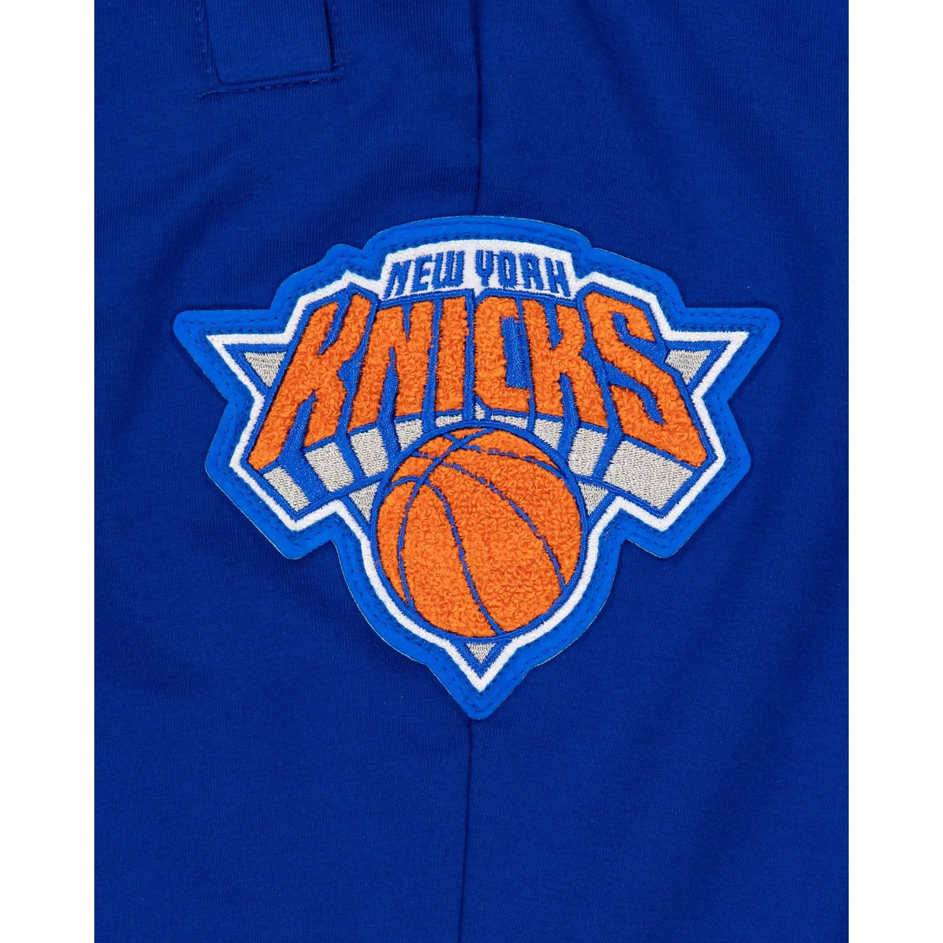 New York Knicks Logo Select Jogger sold by New Era product image thumbnail 5