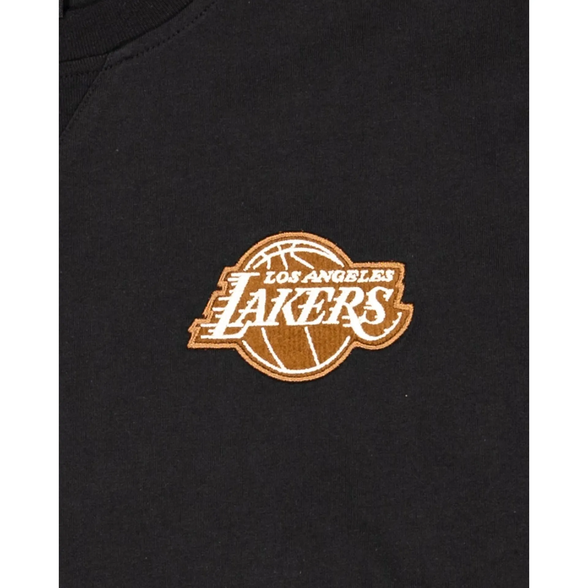 Los Angeles Lakers Cord Black T-Shirt sold by New Era product image thumbnail 4