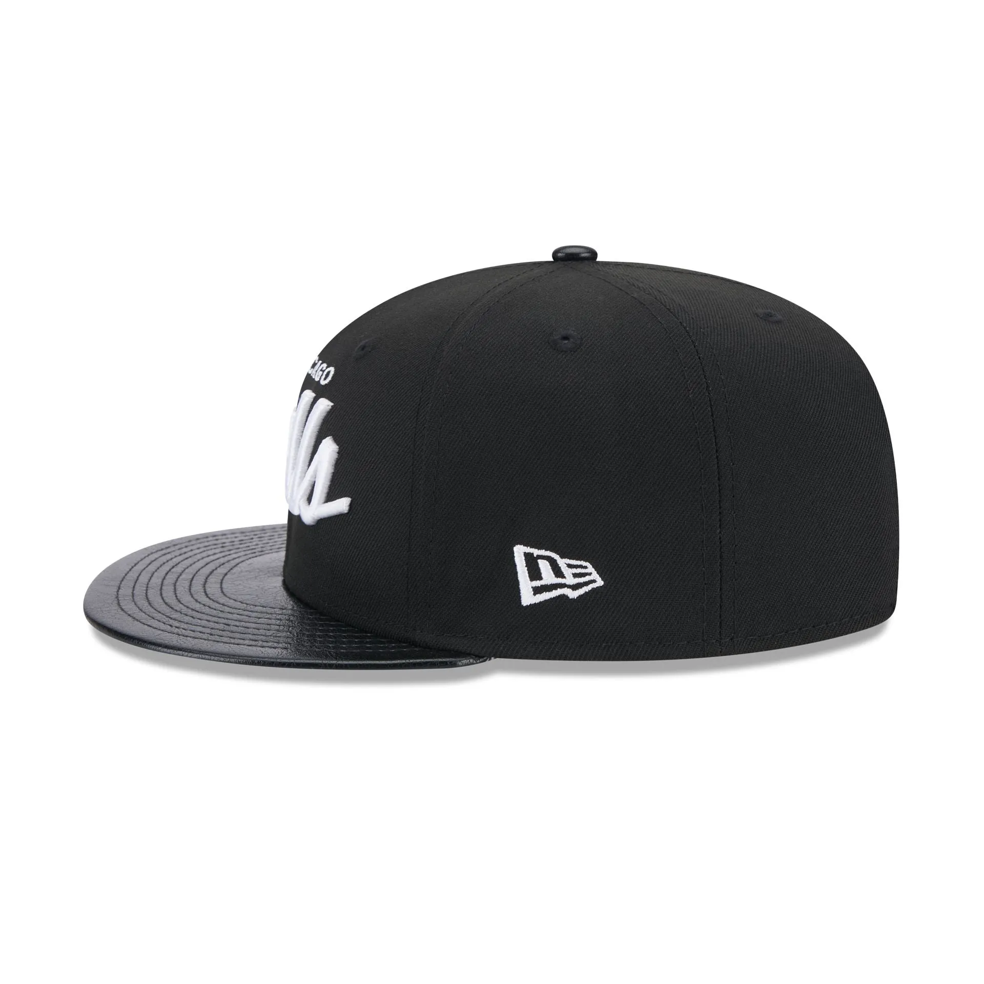 Chicago Bulls Faux Leather Visor 9FIFTY Snapback Hat sold by New Era product image thumbnail 5