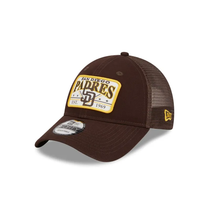 San Diego Padres Lift Pass 9FORTY Snapback Hat sold by New Era
